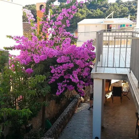 Apartament Mile Szybenik